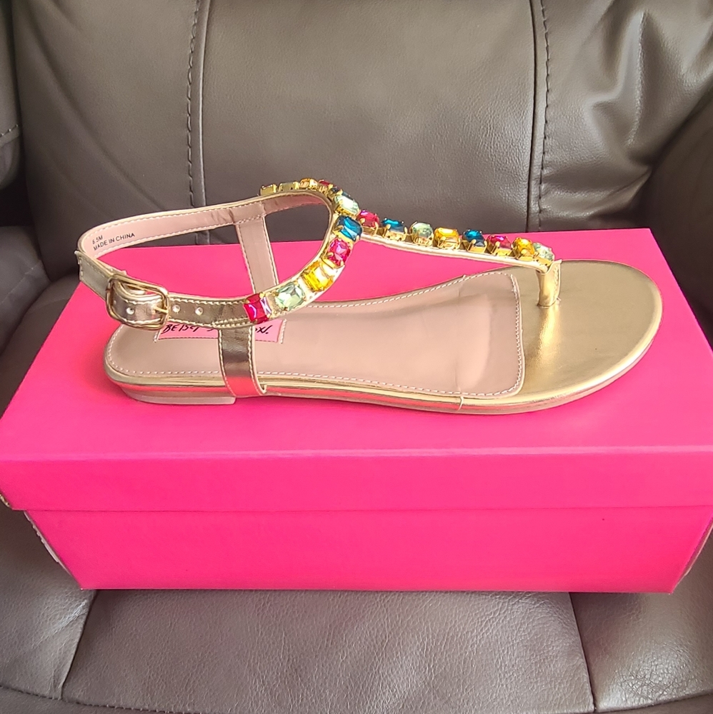NWT Betsey Johnson Romee Gold Rhinestone Sandal